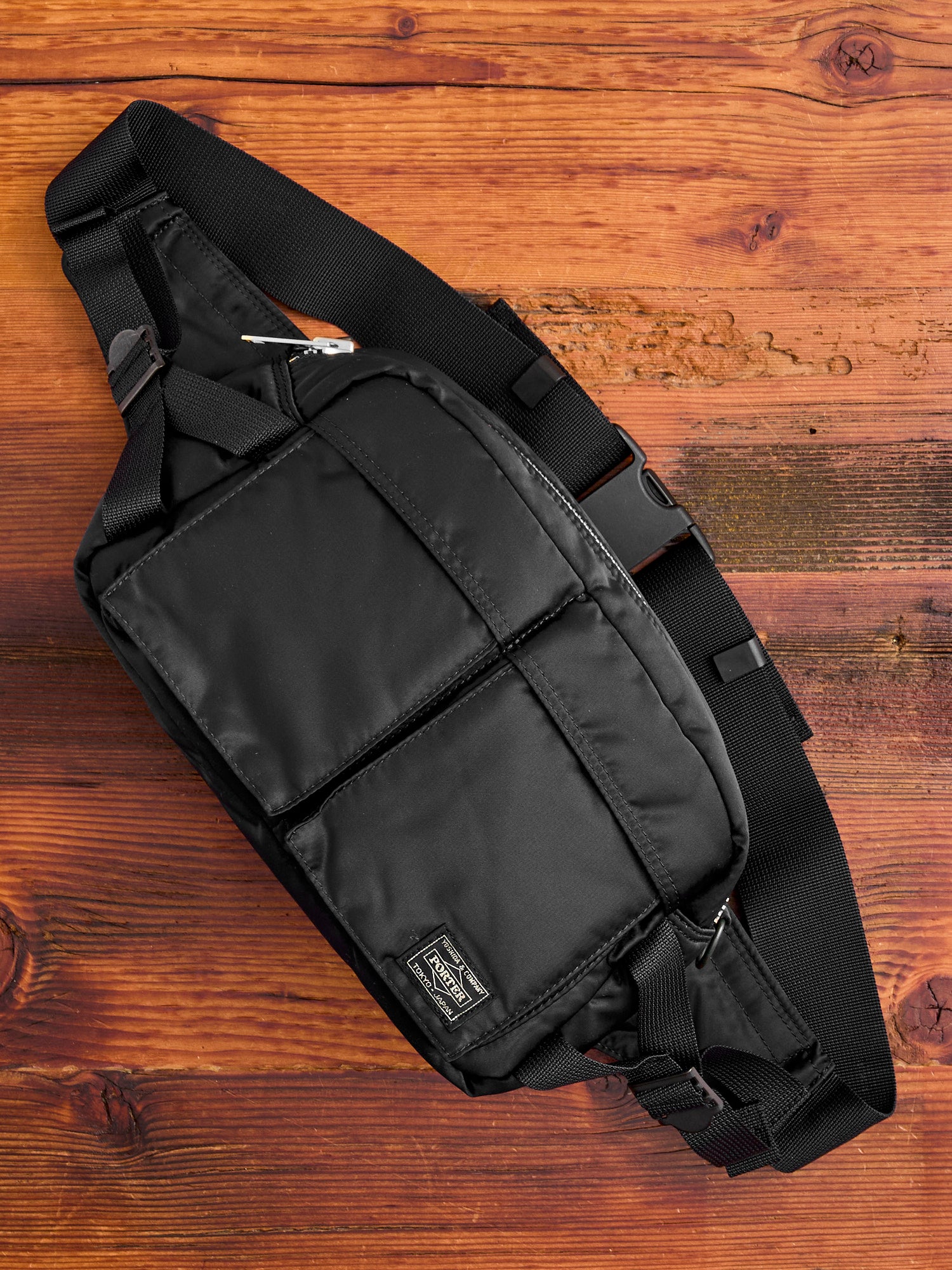 Tanker 2-Way Waist Bag in Black