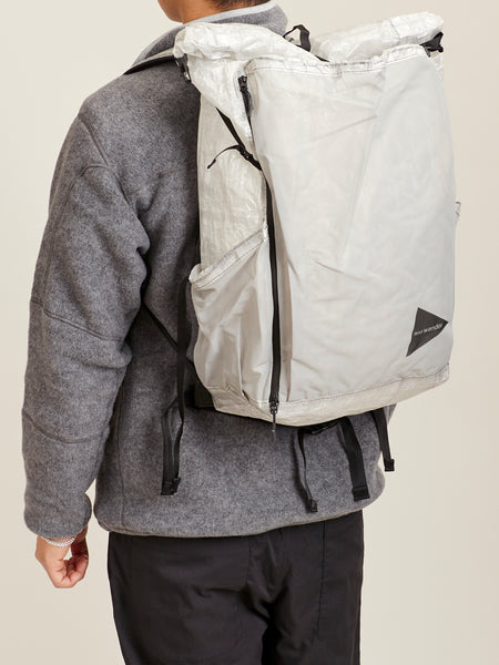 And Wander Dyneema Backpack Off-White – Frans Boone Store