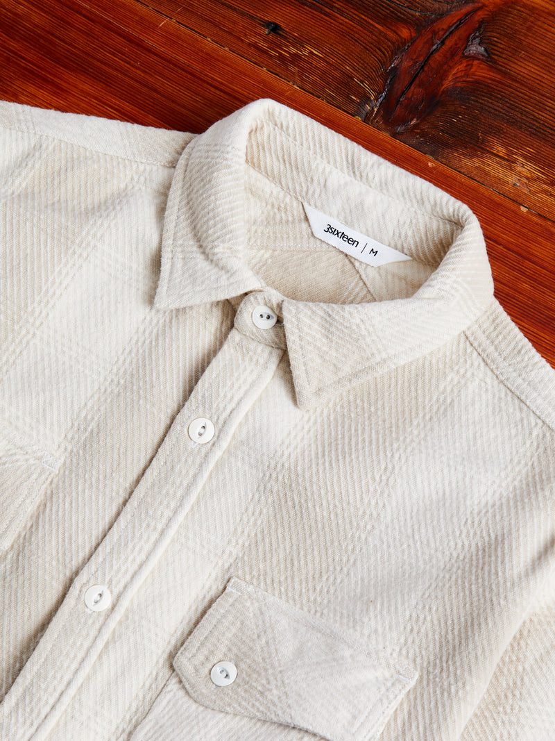 Crosscut Flannel in Alabaster Twill