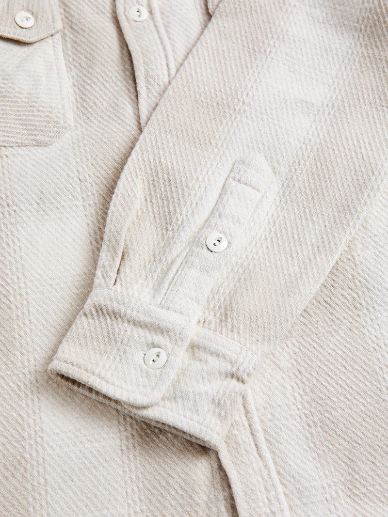 Crosscut Flannel in Alabaster Twill