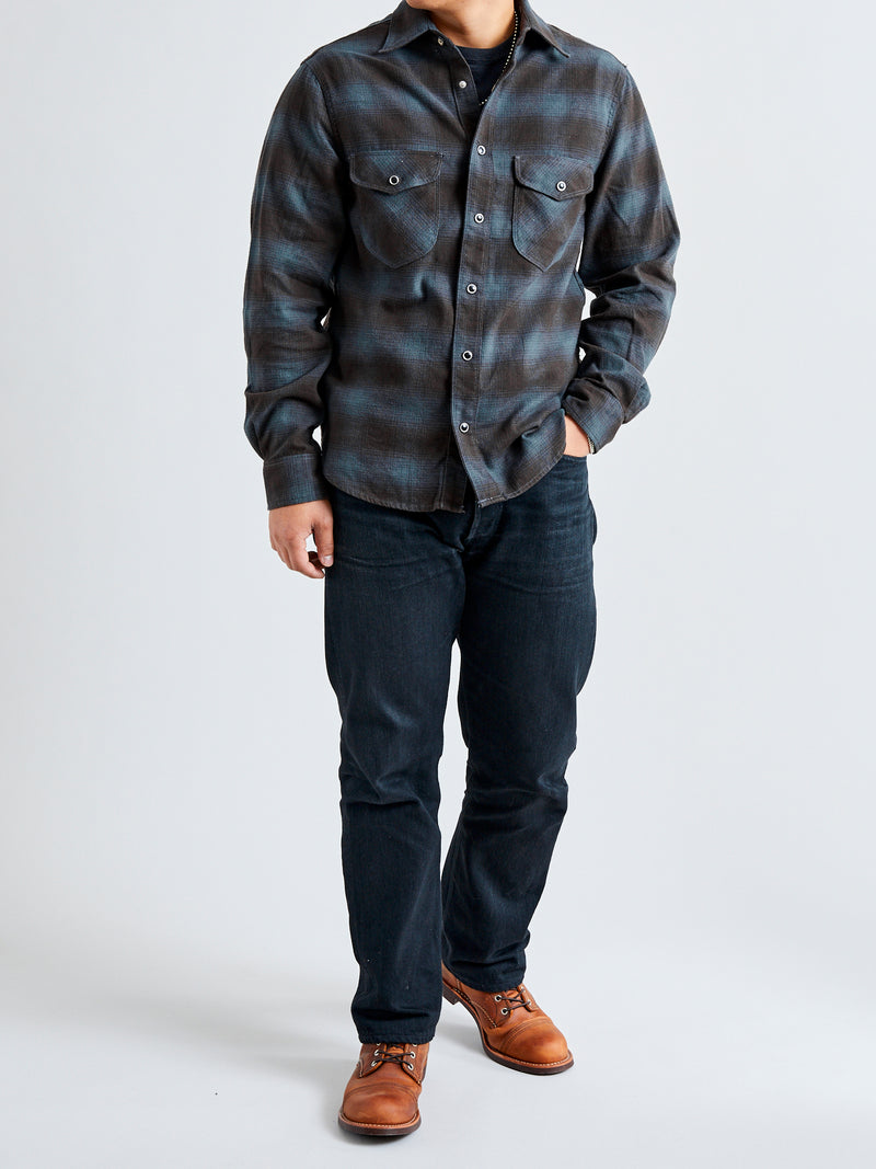 Bodie Flannel Shirt in Midnight Blue