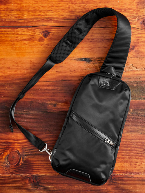 Progress Sling Bag in Black