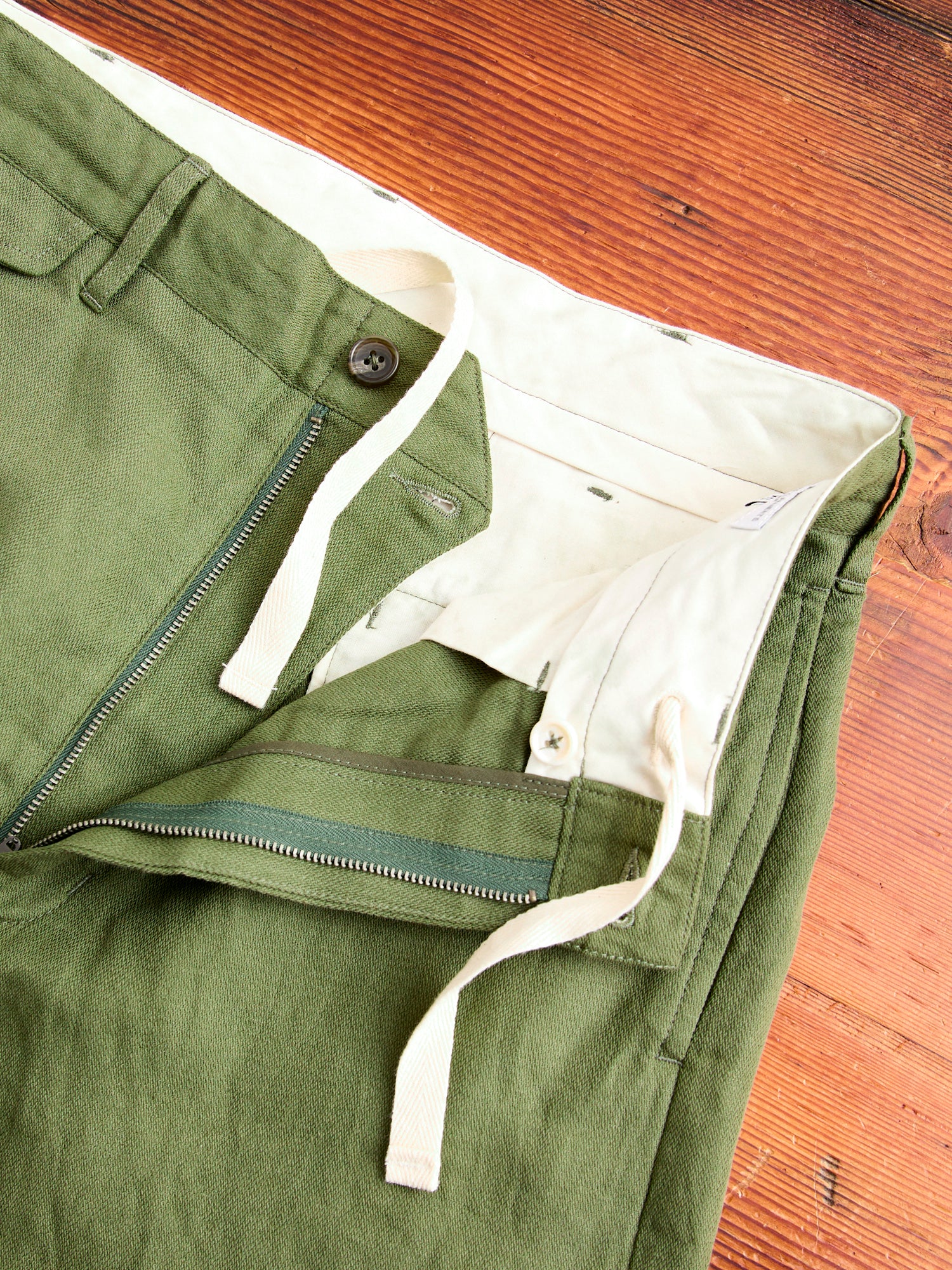 Officer Pants in Olive Cotton Hemp Satin