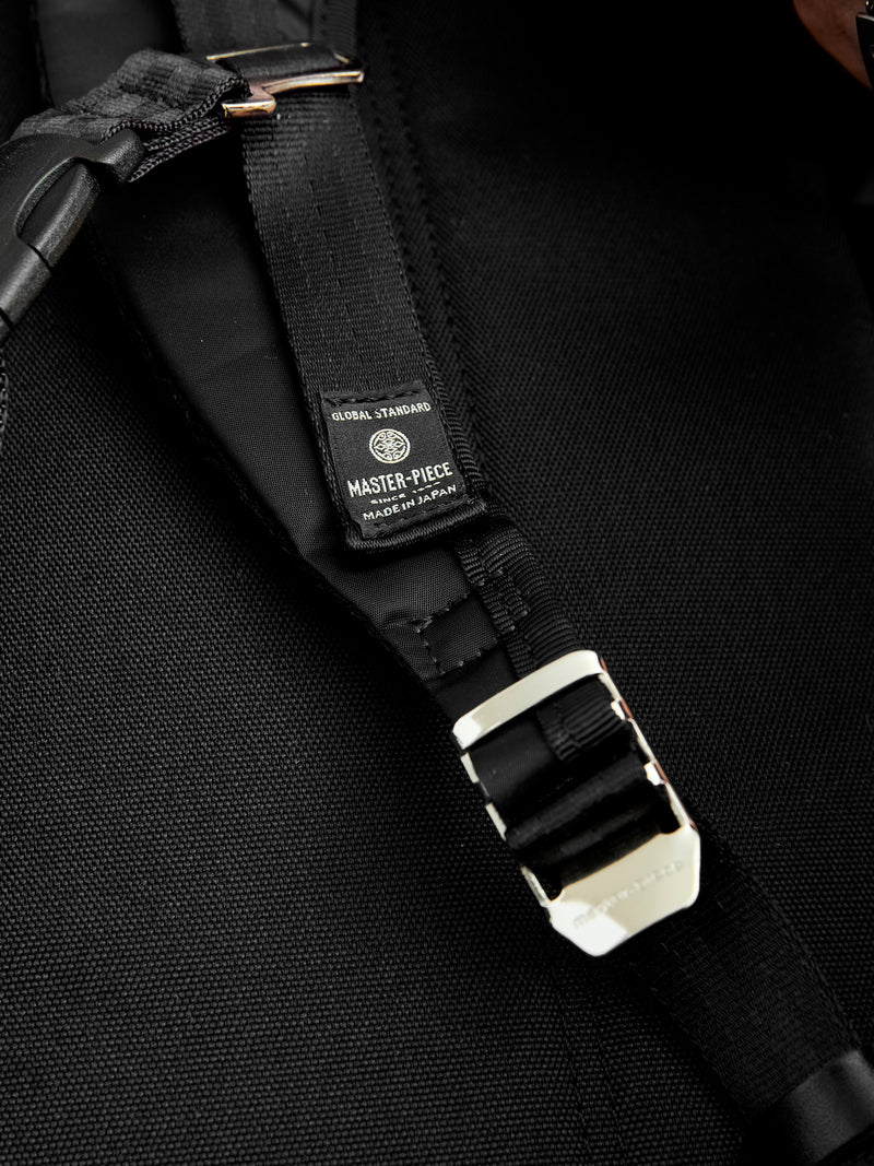 Lightning Zip Backpack in Black