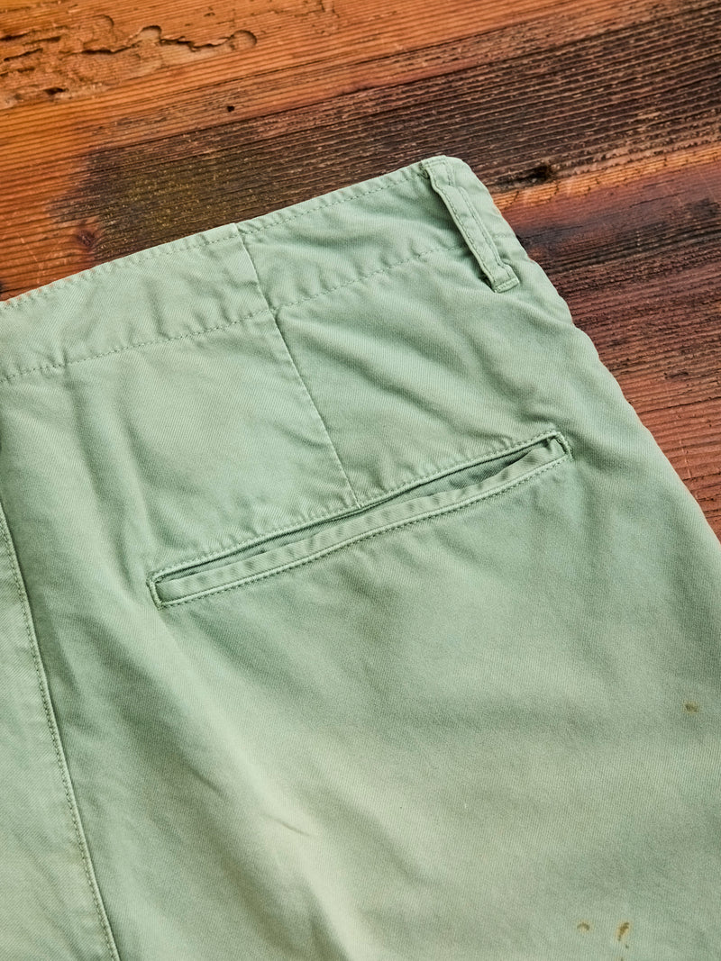 Damaged Field Chino Pants in Green