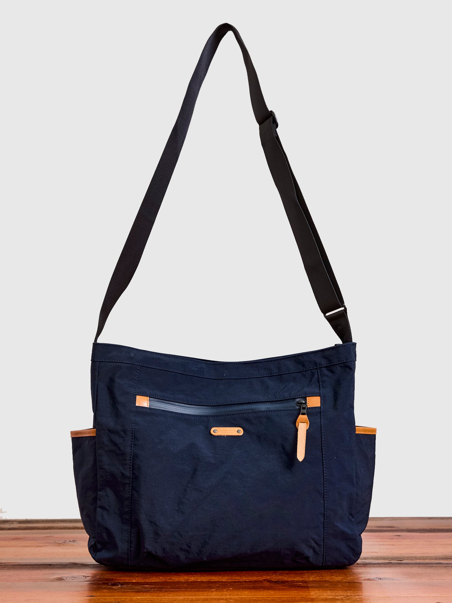 Tote Bag Shoulder Bag outlet Nylon Enamel Navy. In great pre-owned condition.