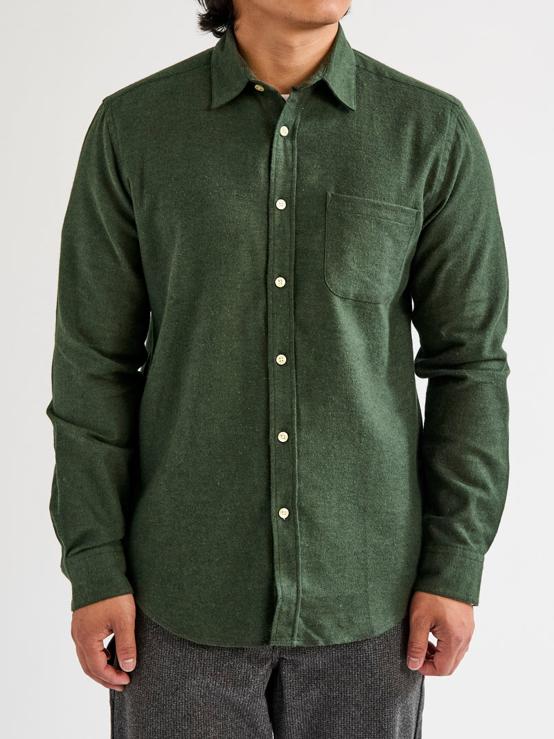 Teca Button-Up Shirt in Forest Green