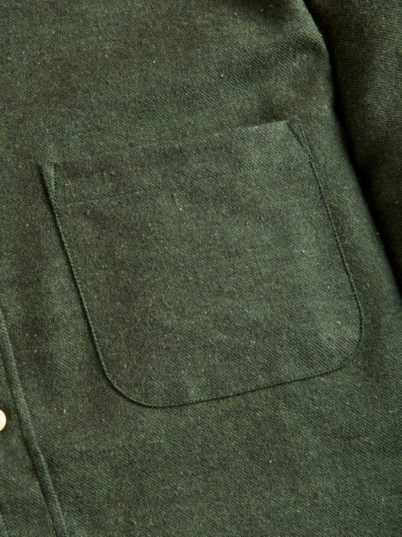 Teca Button-Up Shirt in Forest Green