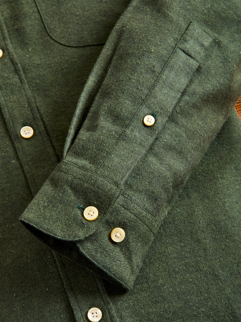 Teca Button-Up Shirt in Forest Green