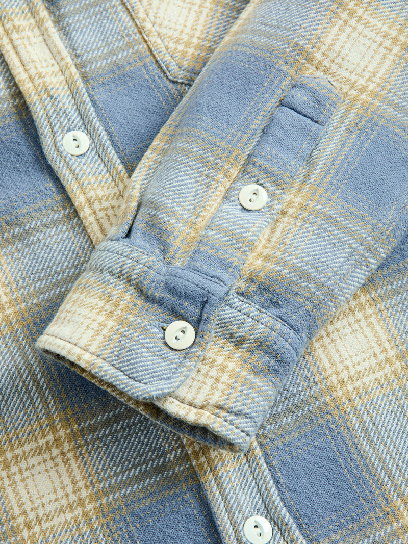 Crosscut Flannel in Powder Blue