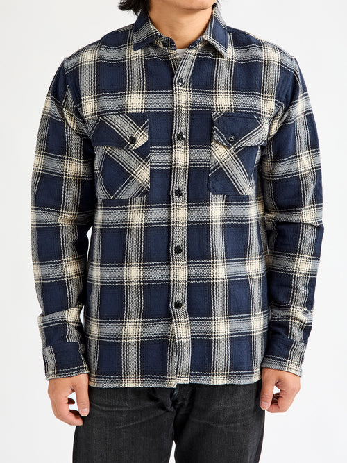 Crosscut Flannel in Midnight Plaid