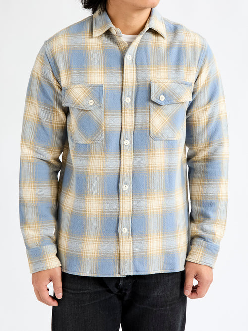 Crosscut Flannel in Powder Blue