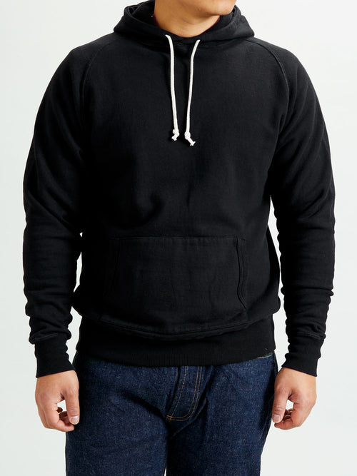 Ehu'kia Hooded Raglan Sweatshirt in Anthracite