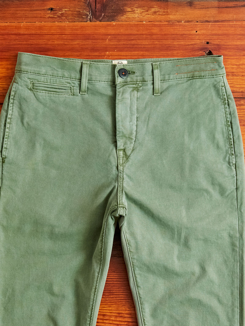 Everyday Chino in Military Green