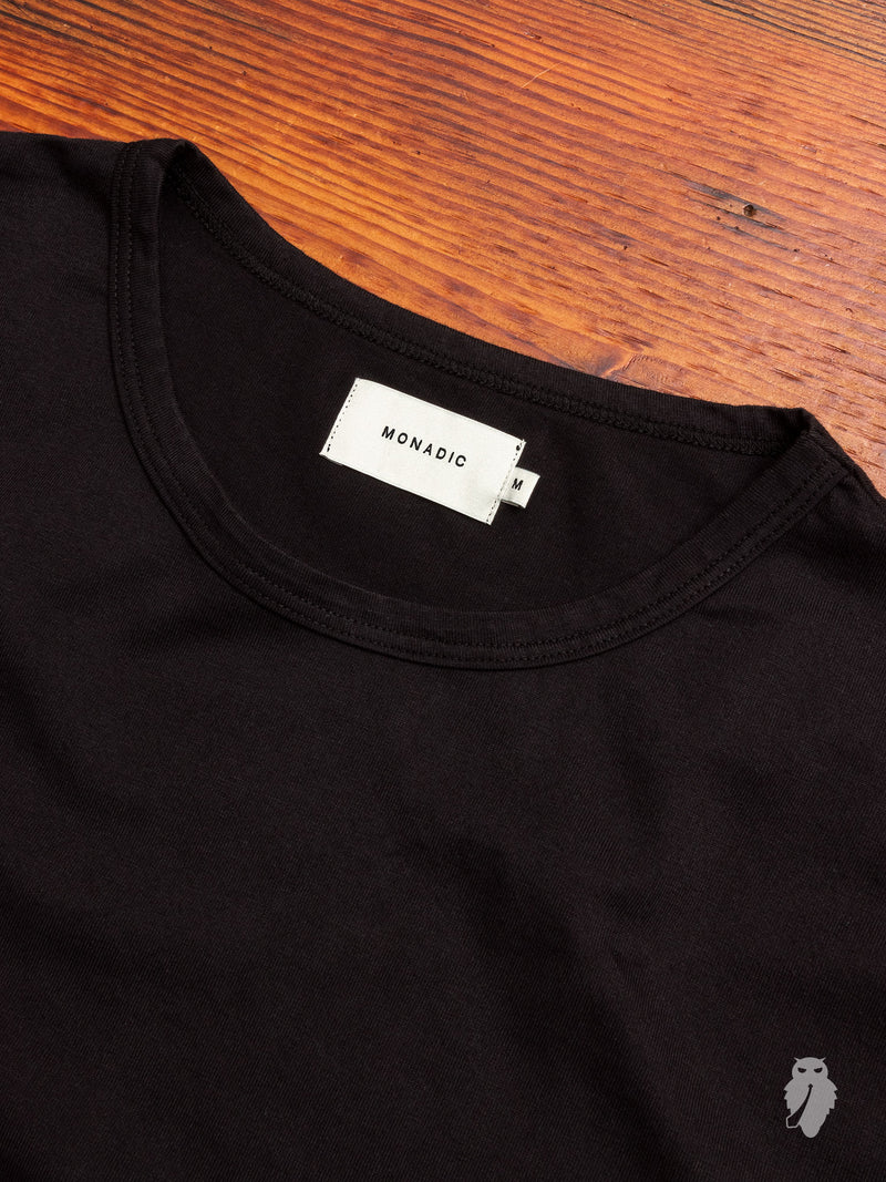 Basis T-Shirt in Black