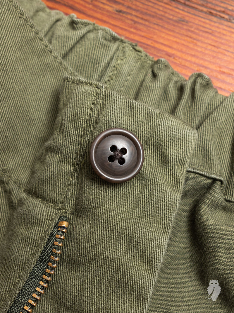 Military Pants in Green Khaki