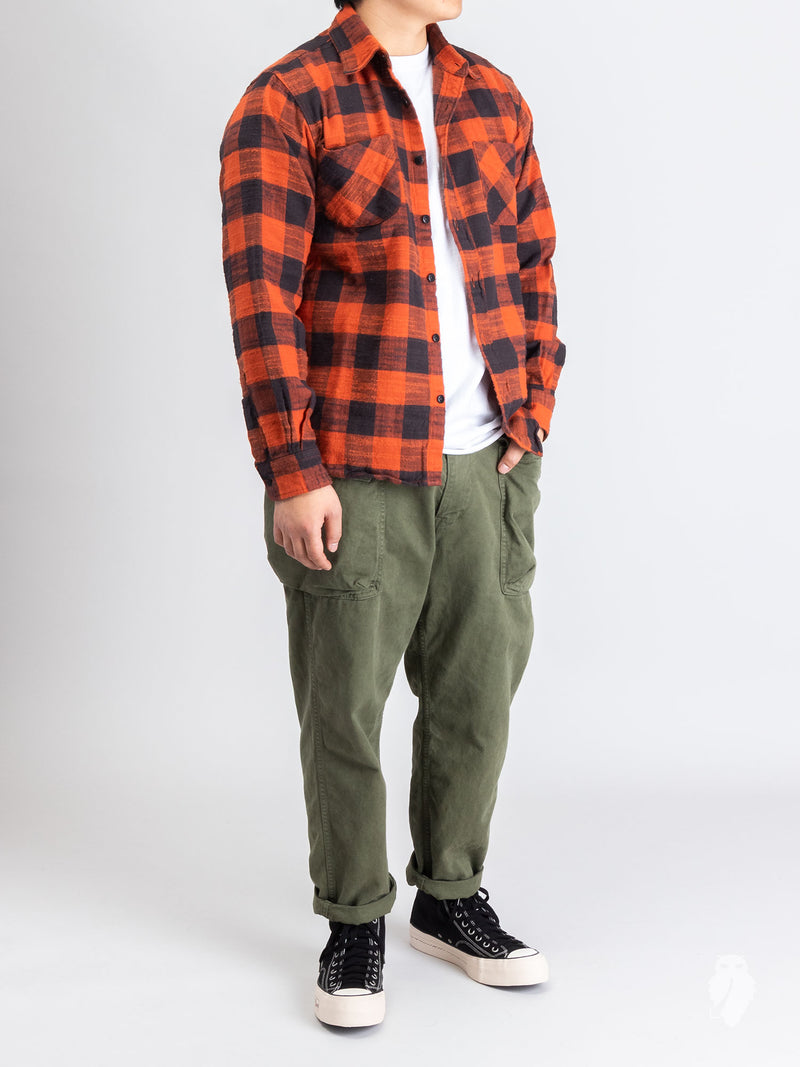 Military Pants in Green Khaki