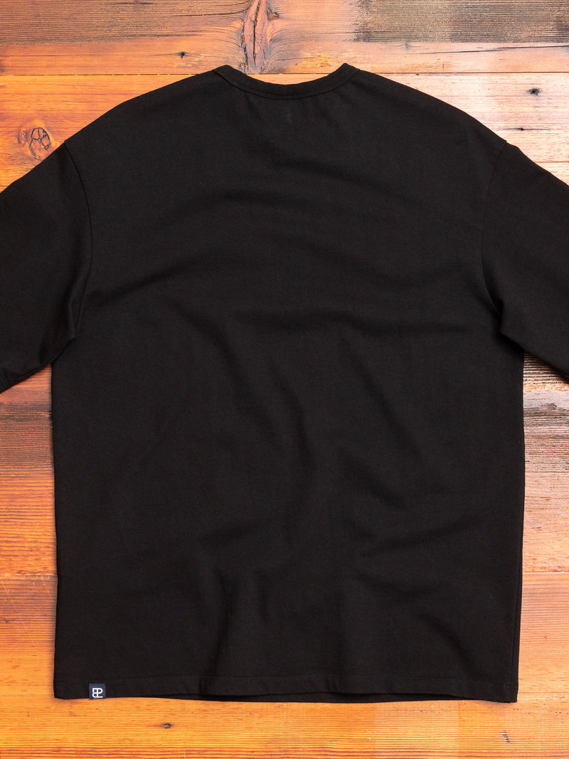 Loose Fit T-Shirt in Black