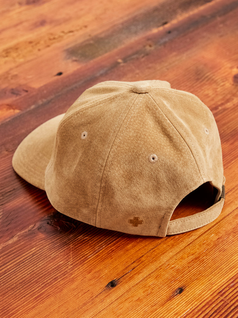 6-Panel Suede Cap in Camel